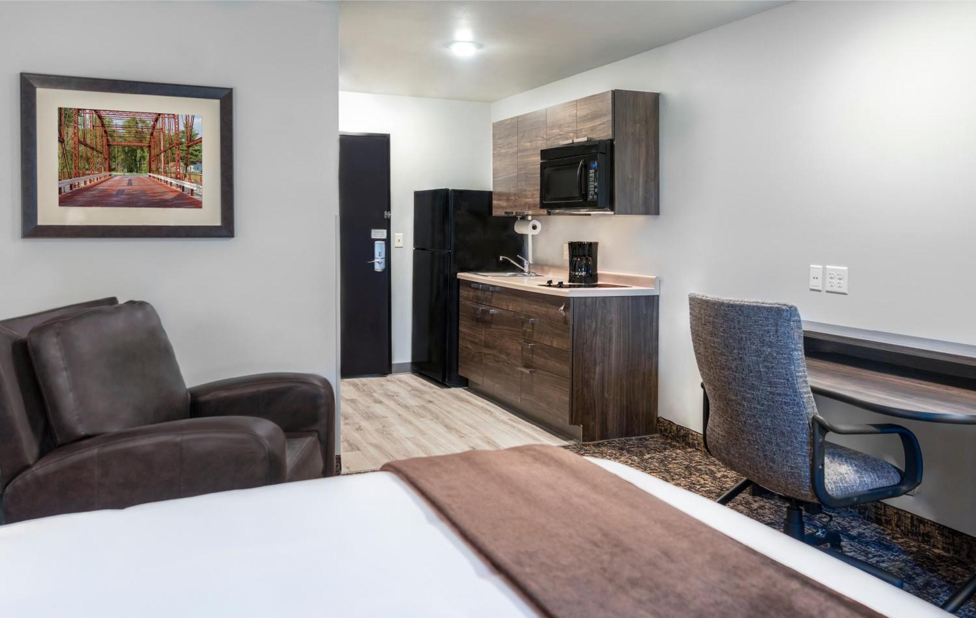 My Place Hotel-phoenix West/avondale, Az 2*